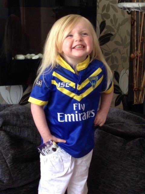 We share our birthday with Gracie who is 9 today! Here a photo of her from many years ago, clutching her season ticket & off to support the Wolves.   From all of us at the Warrington Wolves and the Foundation, a HUGE Happy Birthday Gracie 🎂🎁🎉   💙🏉💛 #lockdownbirthday #wwcf
