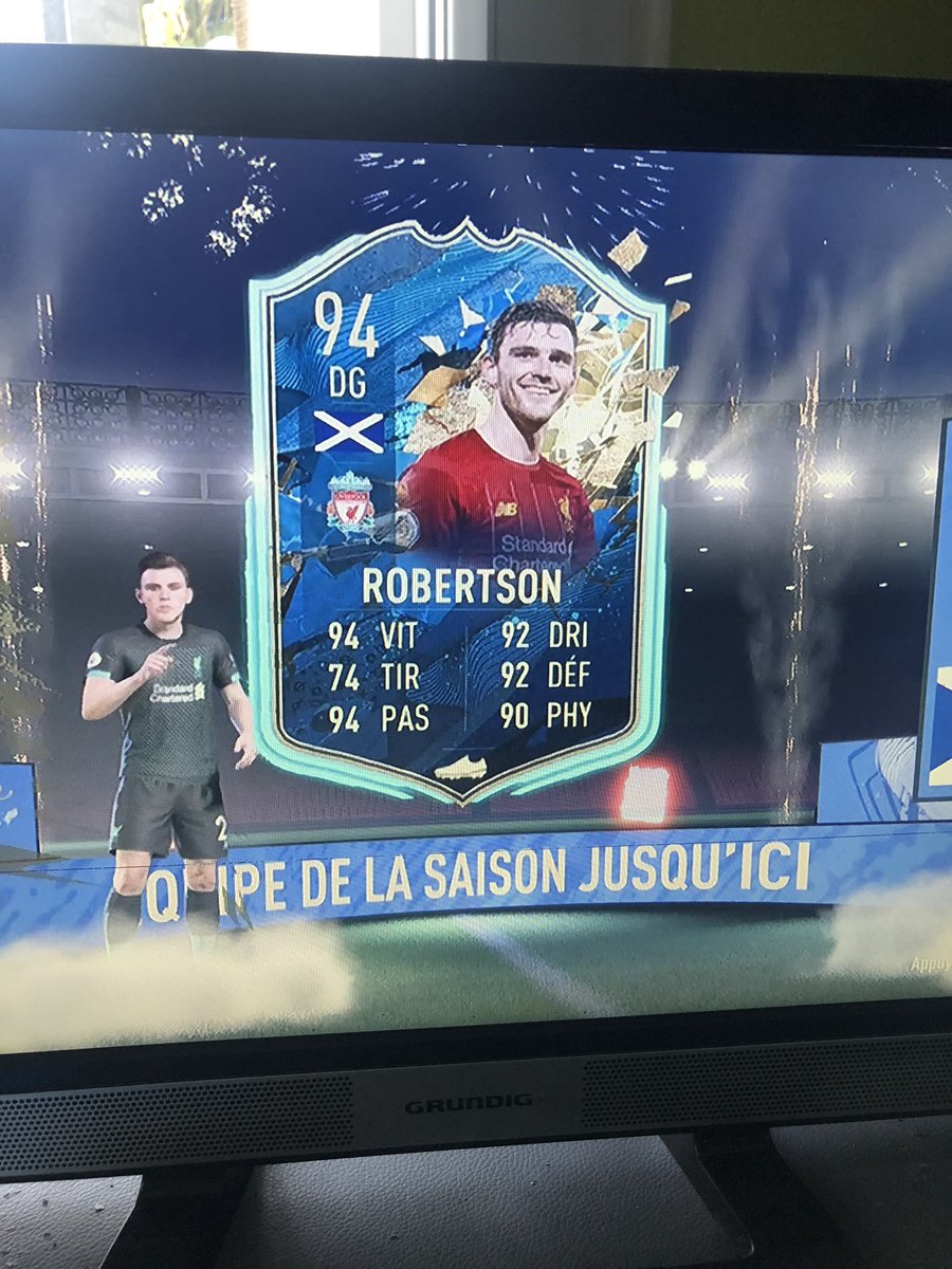 Bet2Boss's tweet photo. La chance est au rendez-vous pour cette TOTS Premier League 🤩 et récompenses Élite jeudi !! #TOTSSF #TOTS #FIFA20 1/2 https://t.co/muH8K7cCWw