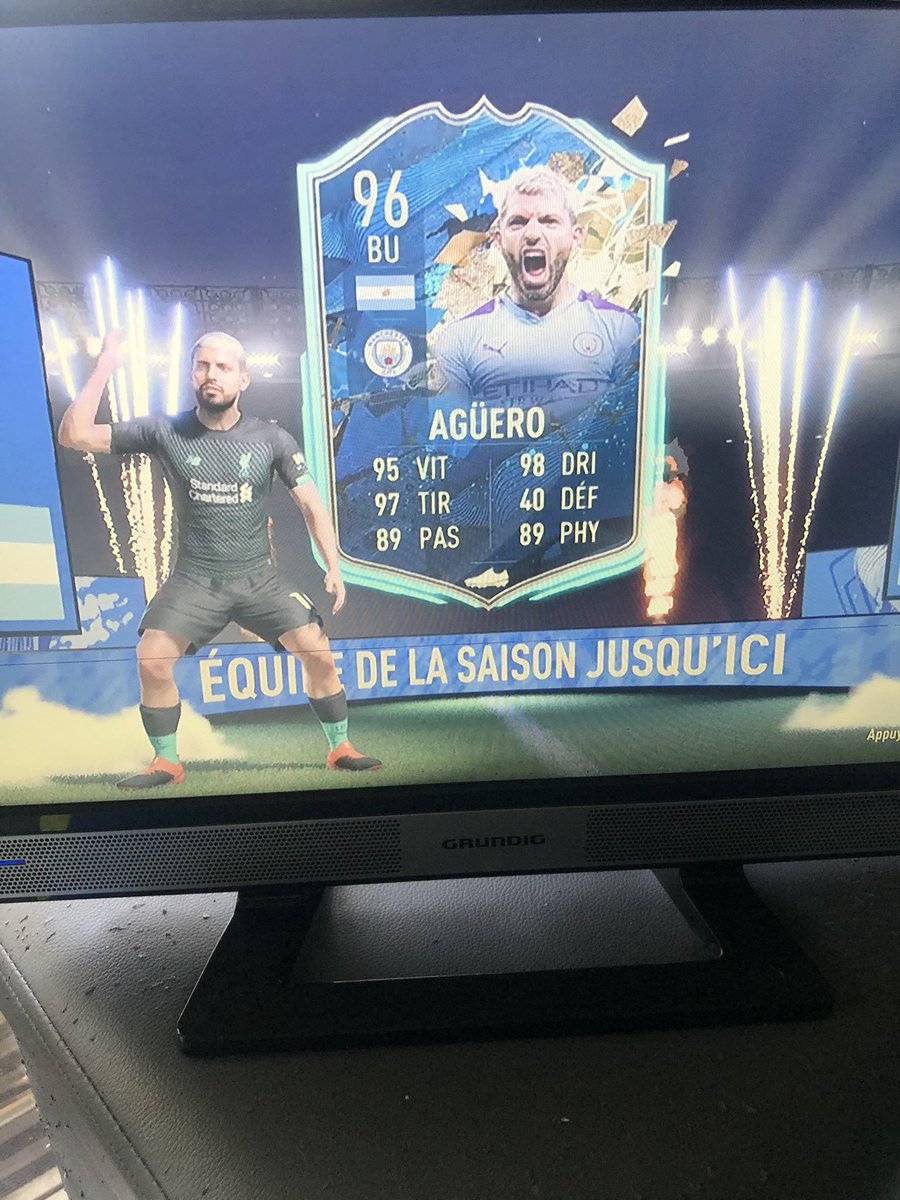 Bet2Boss's tweet photo. La chance est au rendez-vous pour cette TOTS Premier League 🤩 et récompenses Élite jeudi !! #TOTSSF #TOTS #FIFA20 1/2 https://t.co/muH8K7cCWw