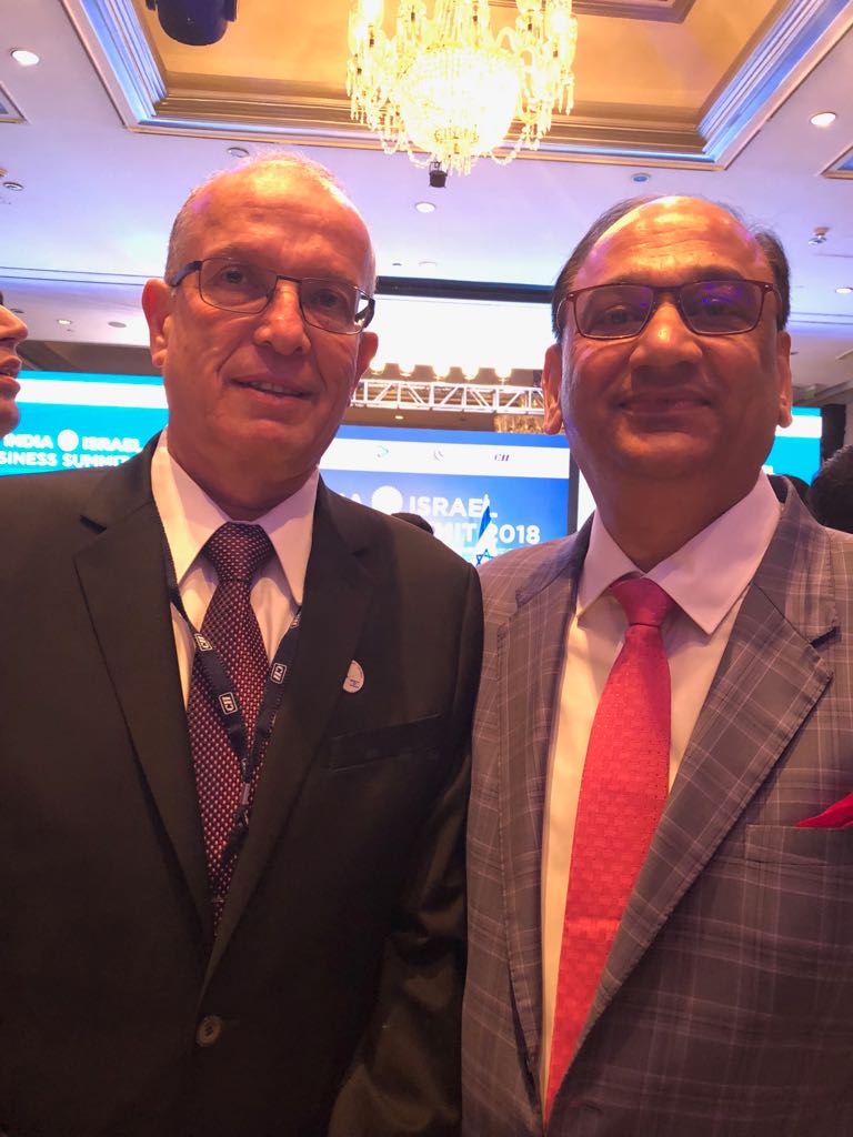 TexmacoL's tweet photo. Mr. Darbari in discussions with Israel Defence team during the visit of the Hon'ble Prime Minister of Israel to India https://t.co/6CwpvJmOMa