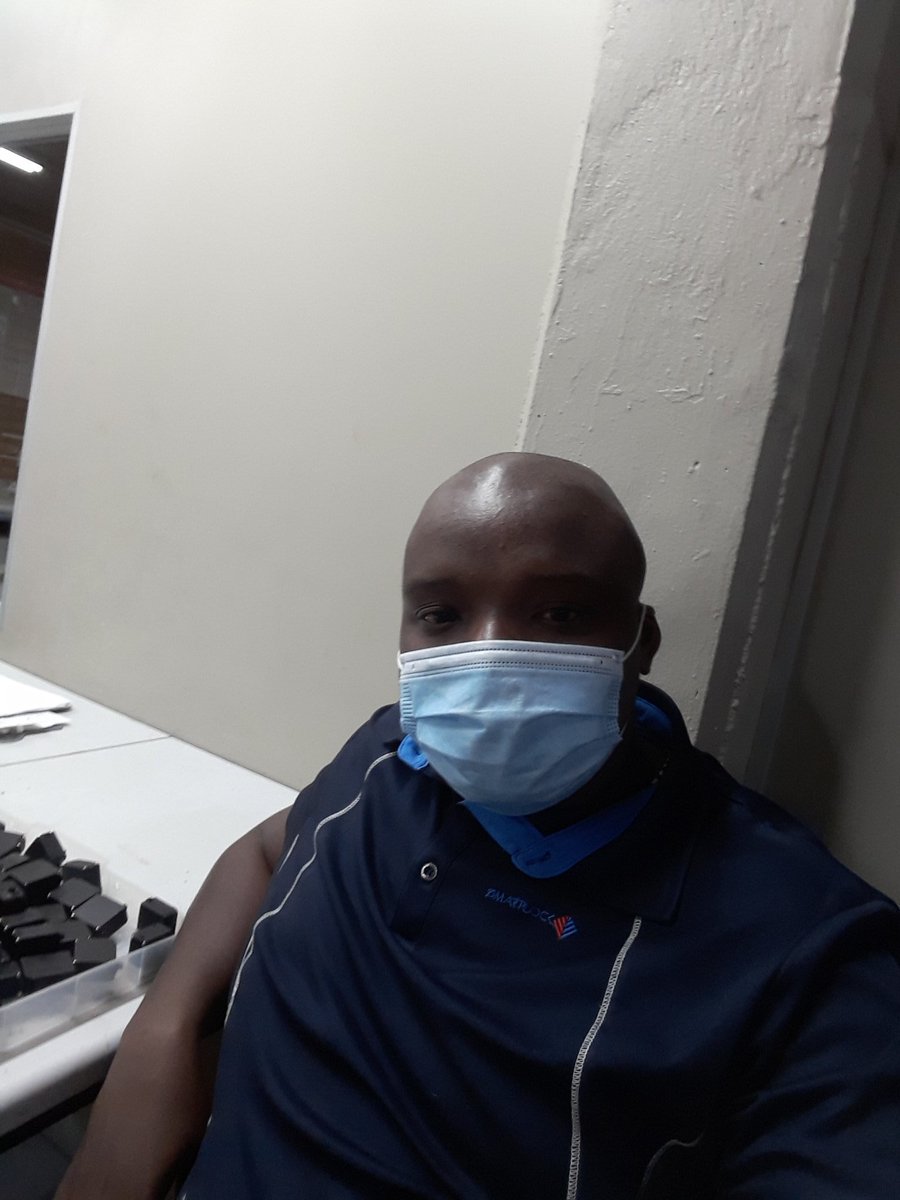 Dice_Choppa's tweet photo. Essential worker https://t.co/iVN05nDFzY