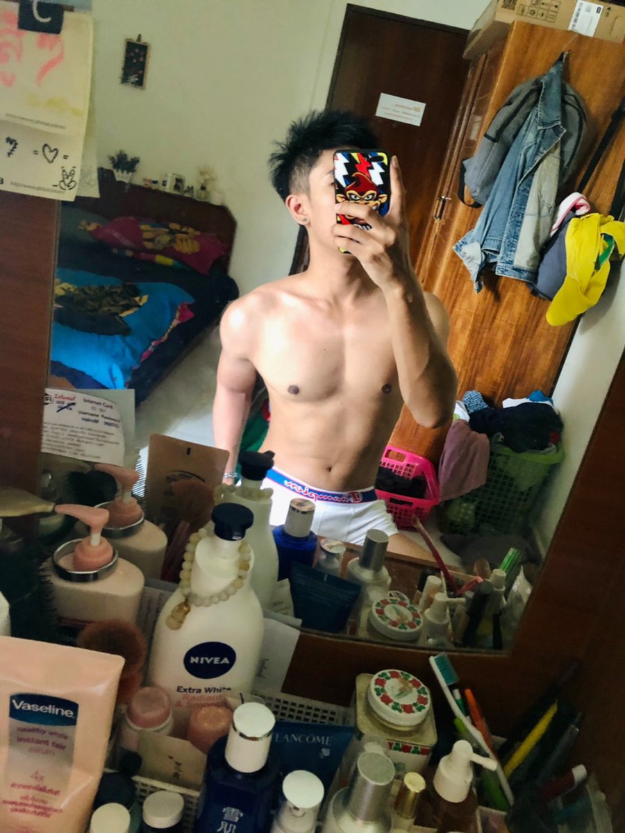 TomtttgmailCom1's tweet photo. ร้อน​😧 https://t.co/Y0ToWXtoOb