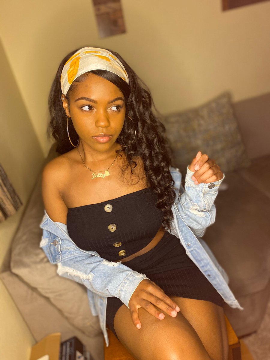 I know you wanna see exclusives of me😏 subscribe to onlyfans.com/xojelly ❤️ to see more 🥰🥰 #onlyfansbabe #onlyfansnewbie #onlyfanspage #onlyfans