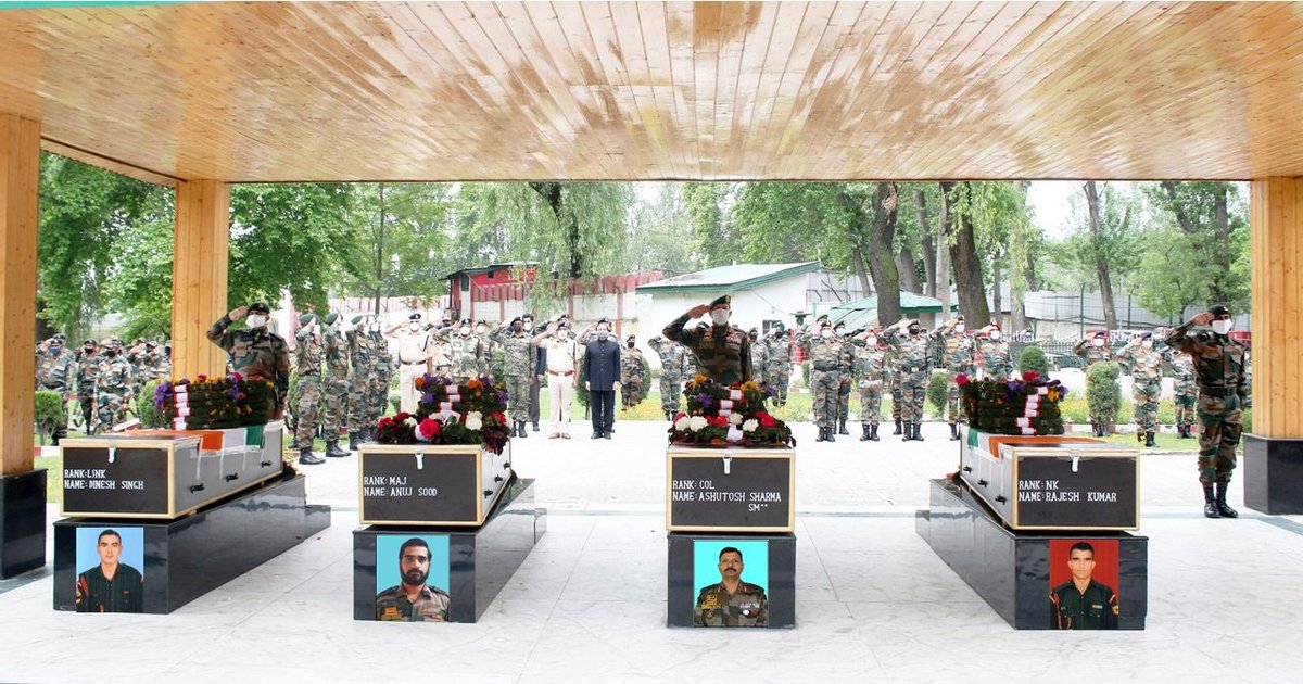 TheSatishDua's tweet photo. There are no words!
There never are...

RIP Brothers 🙏 https://t.co/LsN21uRCdm