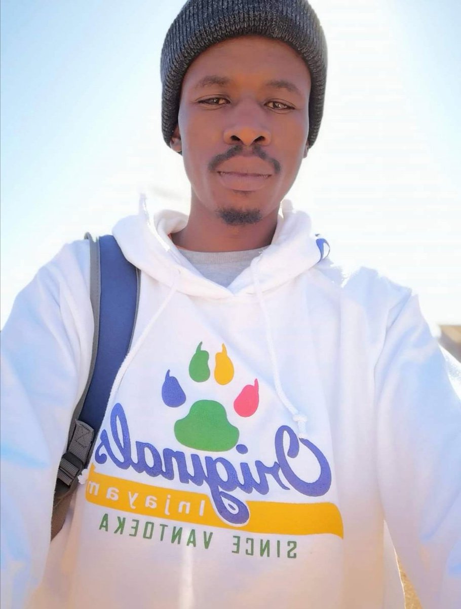 Dada_Malankane's tweet photo. Face And Flag..

Vaya Local Brand #Injayam
#VaalTwitter https://t.co/GKtNXxVvXV