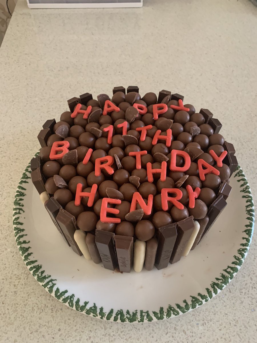 seplumb's tweet photo. He’s 11! Been busy getting prepared for my lovely boys birthday. 🥳🎂🎈🎁💙 https://t.co/ltevrqjES6