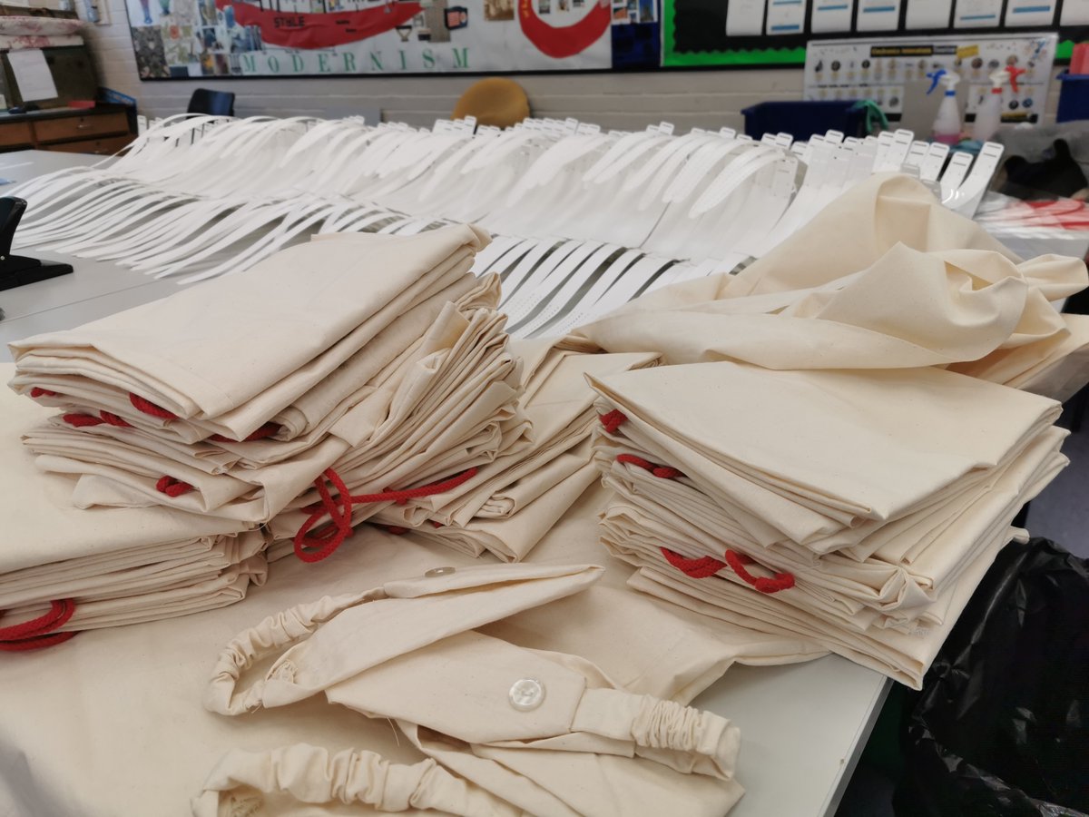 ThinkNKAcademy's tweet photo. We are working hard putting PPE together for our frontline heroes. So far we have made over a thousand pieces of visors on site and many more staff are working on sewing machines at home to produce scrub bags. #ThinkNKAcademy #Support The Lincolnite Lincolnshire Live Lincs FM https://t.co/mdphVrAty3