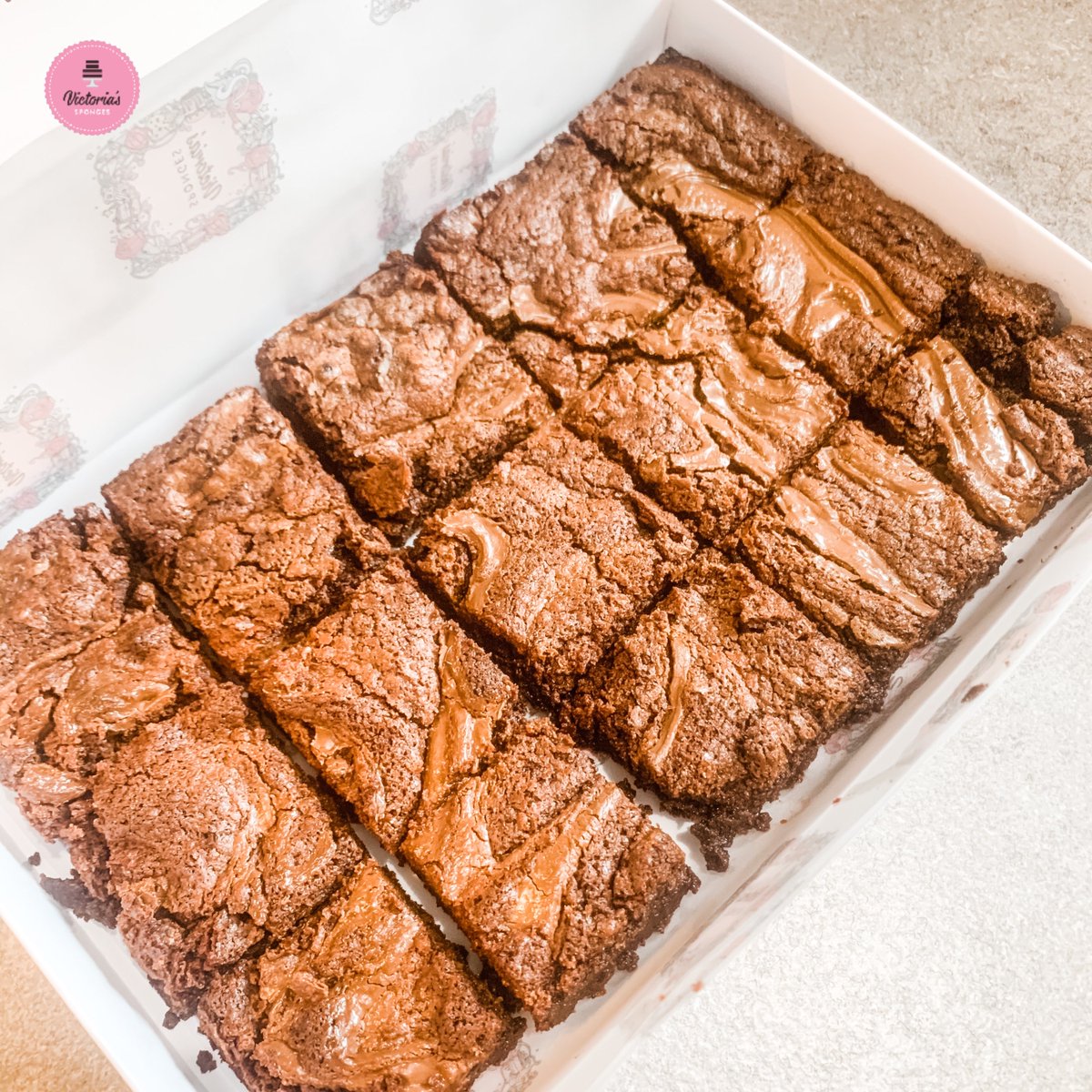 VicSponges's tweet photo. Need your #brownie fix? You can now order directly from our website! Order by midnight on Saturday for shipping on Monday or pick a specific delivery date if for a birthday or special occasion. Send chocolatey hugs to your friends and family now https://t.co/mr3mIiDnOc #lockdown https://t.co/2XbDELUy4Y