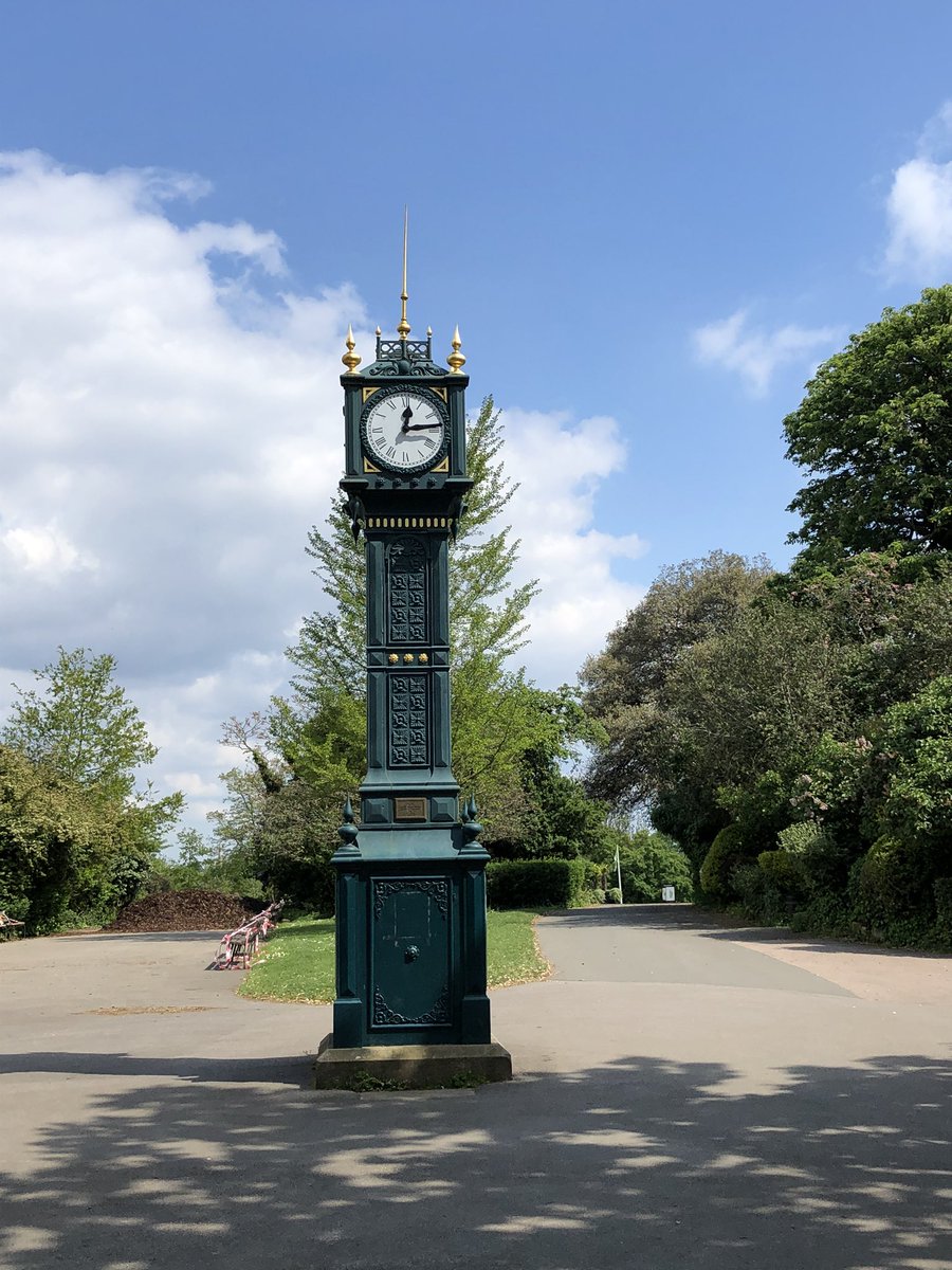 JaneCanDoSE4's tweet photo. Had another lovely bike๐ฒride yday- up over Horniman Heights, over to Dulwich Park along Burbage Road & then into Brockwell Park which explored fully B4 coming back via East Dulwich & Peckham Rye-round trip of approx 90mins #GreatOutdoors #LockdownRides ๐ดโโ๏ธ https://t.co/YAVW9xn37h