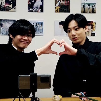 bts_nun_'s tweet photo. ________________________. https://t.co/bSOFLp9Iwq