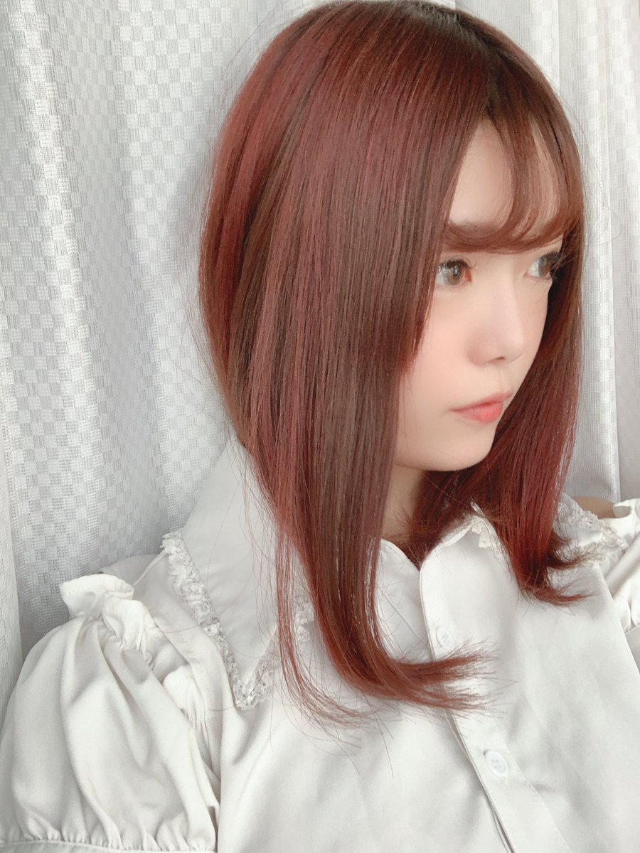 Aibeck 塩藤さやの さっちゃそ 8 1新曲リリース 1週間で髪色が落ちるヘアカラー デビルズトリック のピンク使ってみた ブリーチ毛じゃないからちょっと赤っぽい ヘアカラー