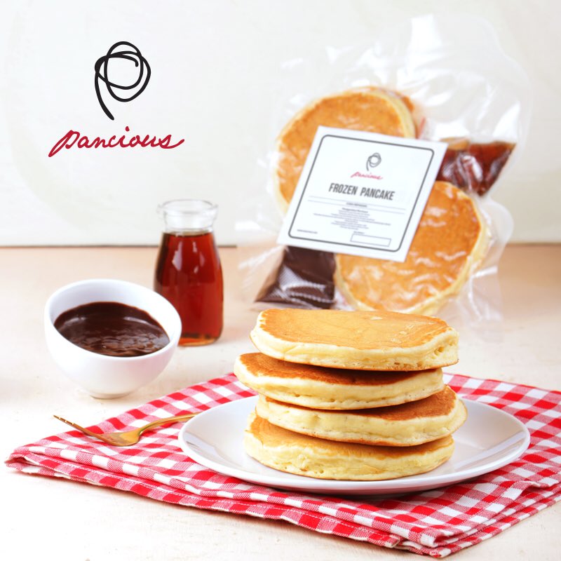 pancious_id's tweet photo. Pancious signature pancakes! The long awaited product to be launched! You can have 4 pancakes with our signature maple syrup and chocolate sauce, at home with family or friends! Please order through WA (0877 3271 1635) or our official account on Tokopedia / Shopee! https://t.co/RVcQh41p5B