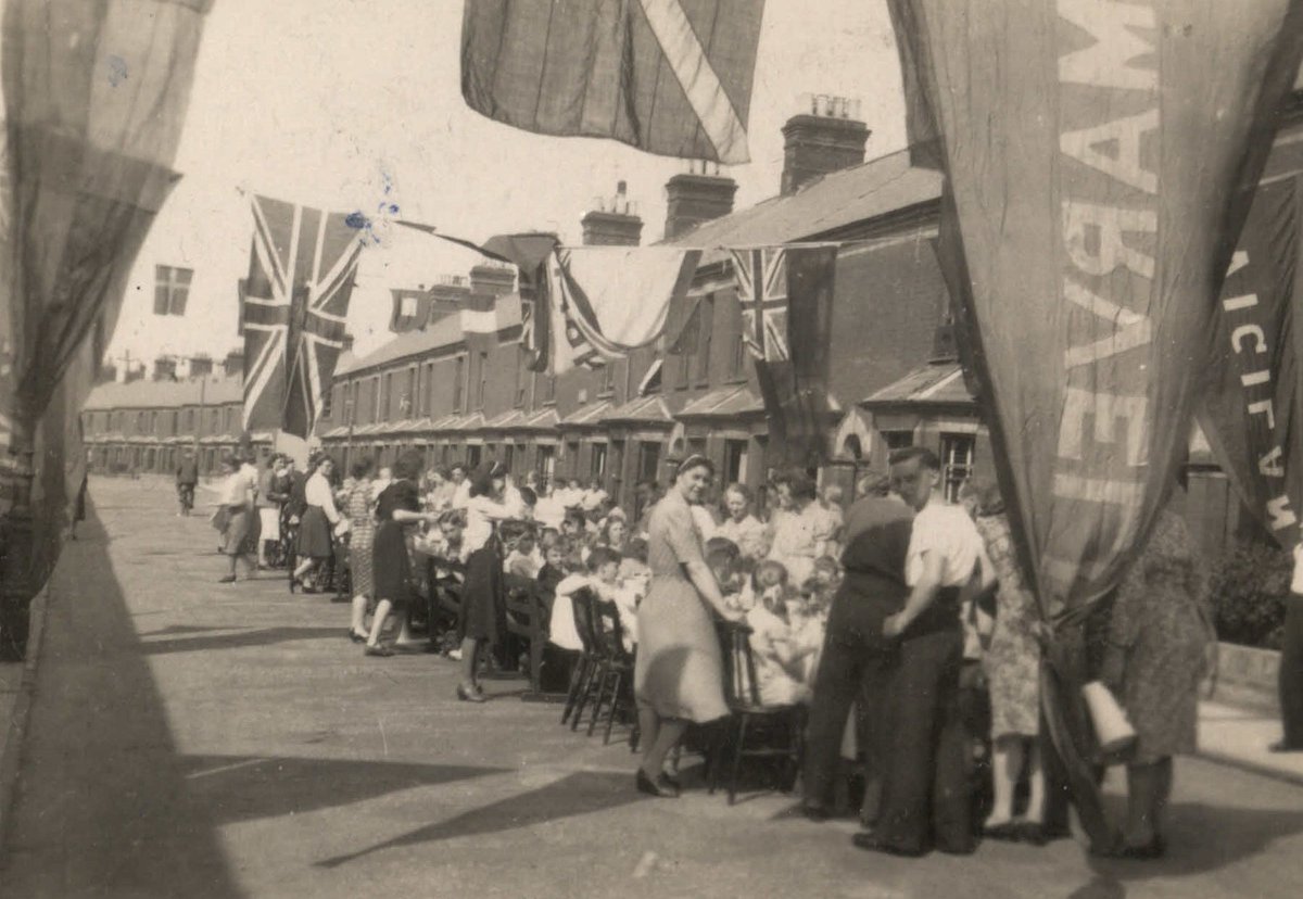 SuffolkArchives's tweet photo. Ahead of #VEDay on Friday, we have been delving into the archives to see how #Suffolk celebrated in 1945. There is also the opportunity to contribute stories to the archive, and some ideas for VE Day activities you can do at home:
https://t.co/USF0ZHia3i https://t.co/f9IVnUipI7