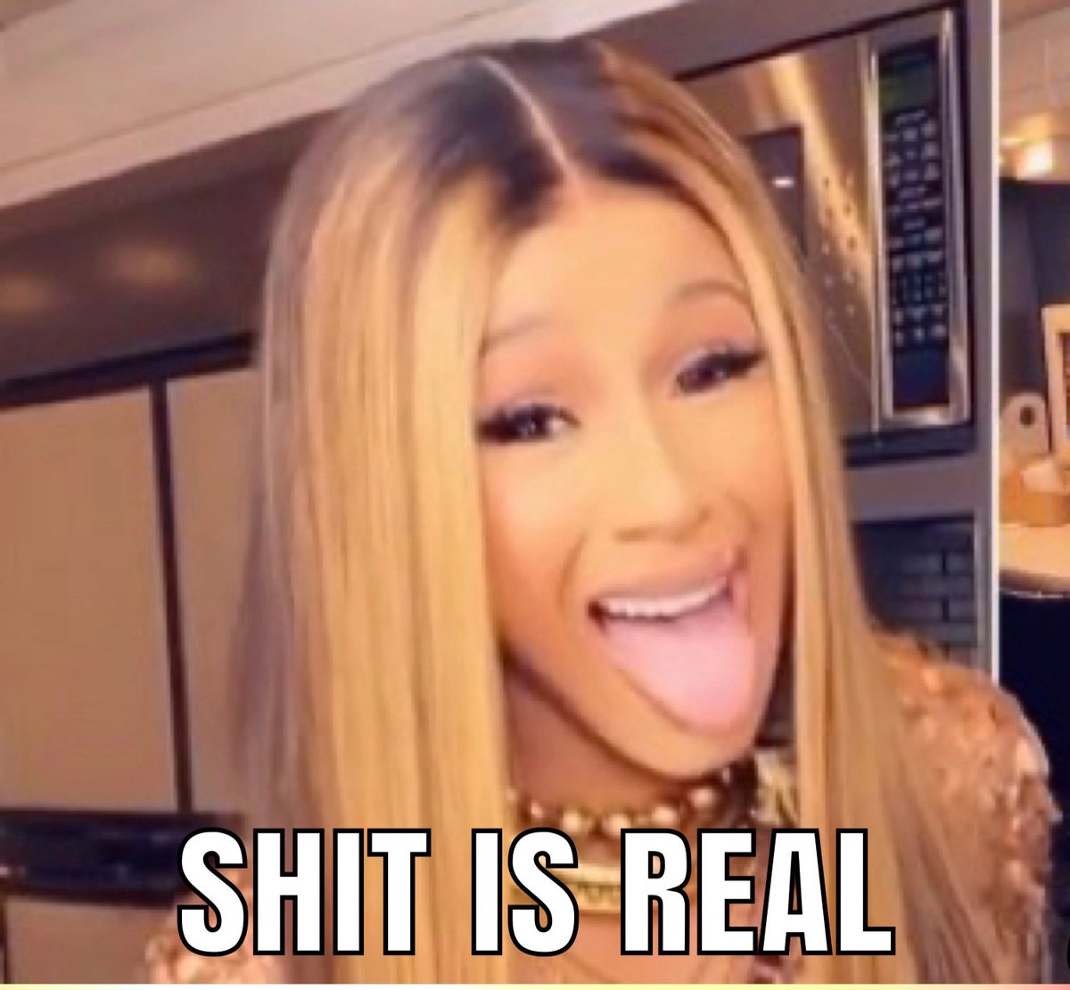 DankwaBrooks's tweet image. #Ajaro😷 #Coronasomnia #ShitIsReal