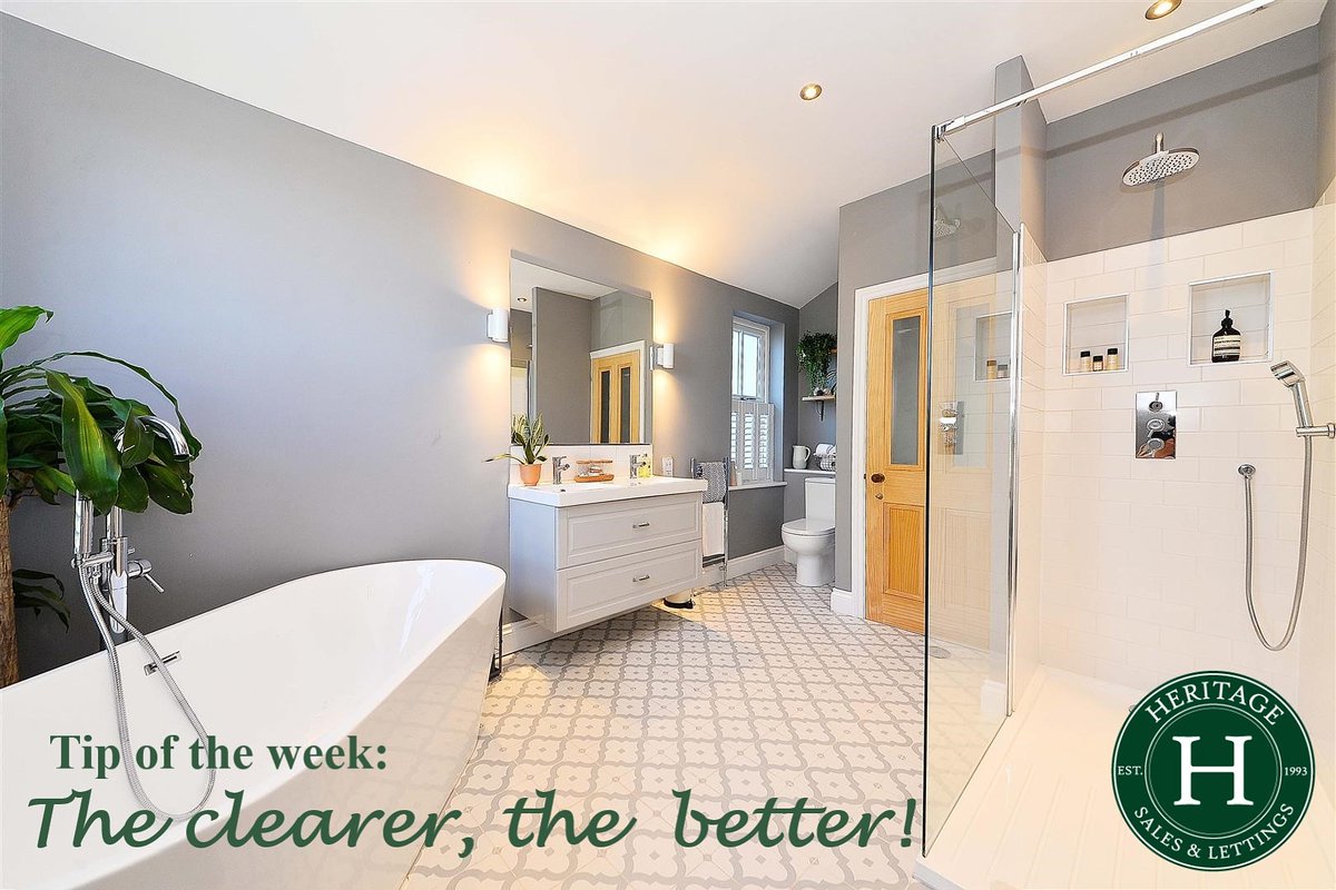 DID YOU KNOW even small bathrooms can feel light &amp; airy? 

Jessica our Sales Manager says: 'A fresh lick of paint &amp; a good de-clutter go a long way. Tidy away cleaning products, toiletries &amp; toys &amp; always put the toilet lid down!' 

#tipoftheweek #bathroom #declutter #selling