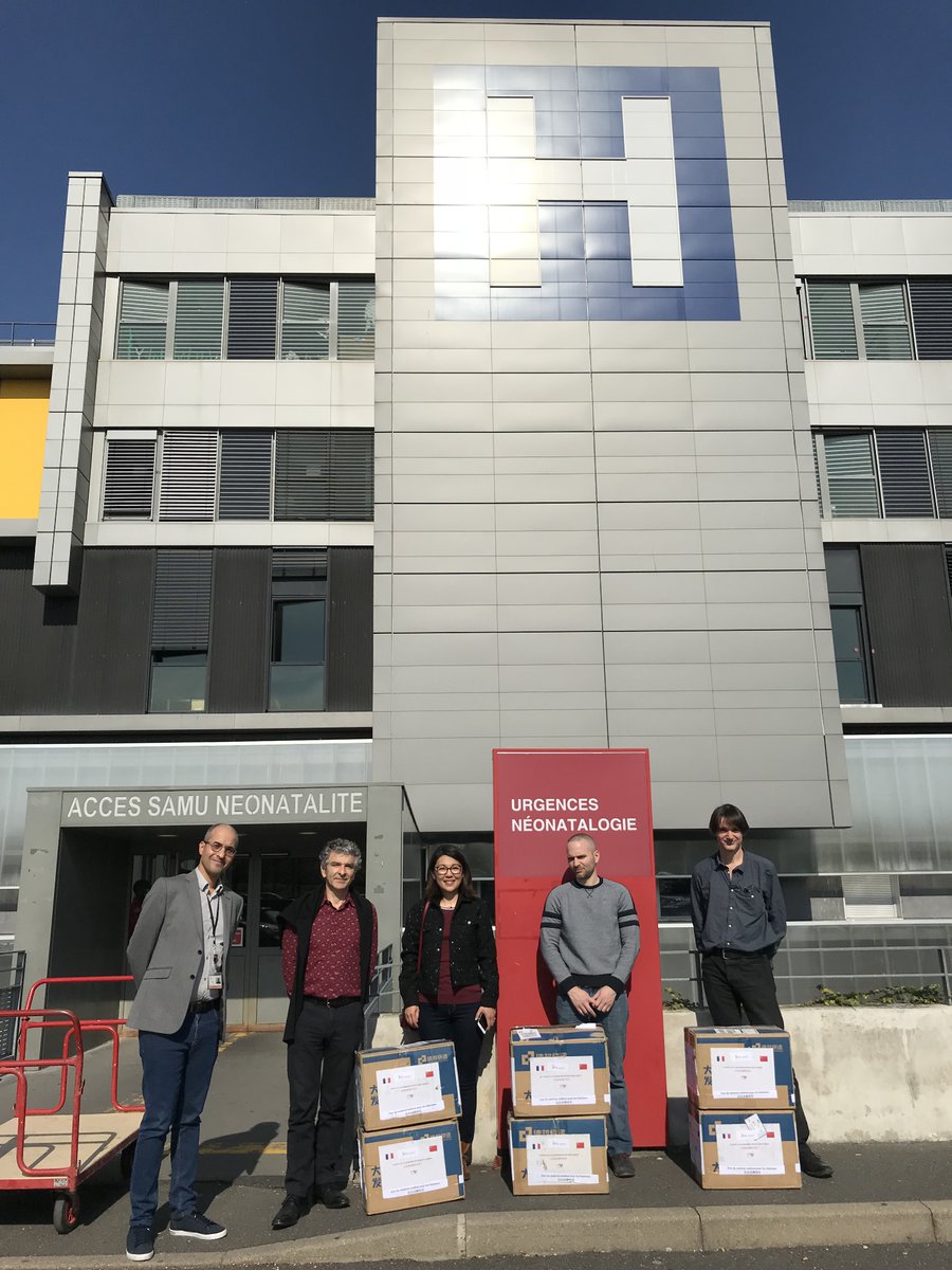 #UnivCovid19
La #solidarité s'est très tôt organisée à #UnivEvry pr apporter un soutien social, médical &amp; matériel aux étudiants &amp; des matériels aux équipes soignantes. Le travail se poursuit ac les partenaires &amp; la mobilisation ne faiblit pas.
👏&amp; merci ! bit.ly/Covid-19Solida…