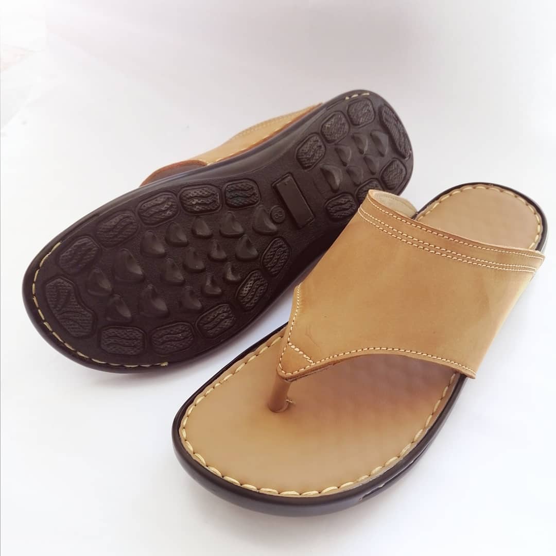 Charsaddashoes's tweet photo. https://t.co/sEmKYu0sYF