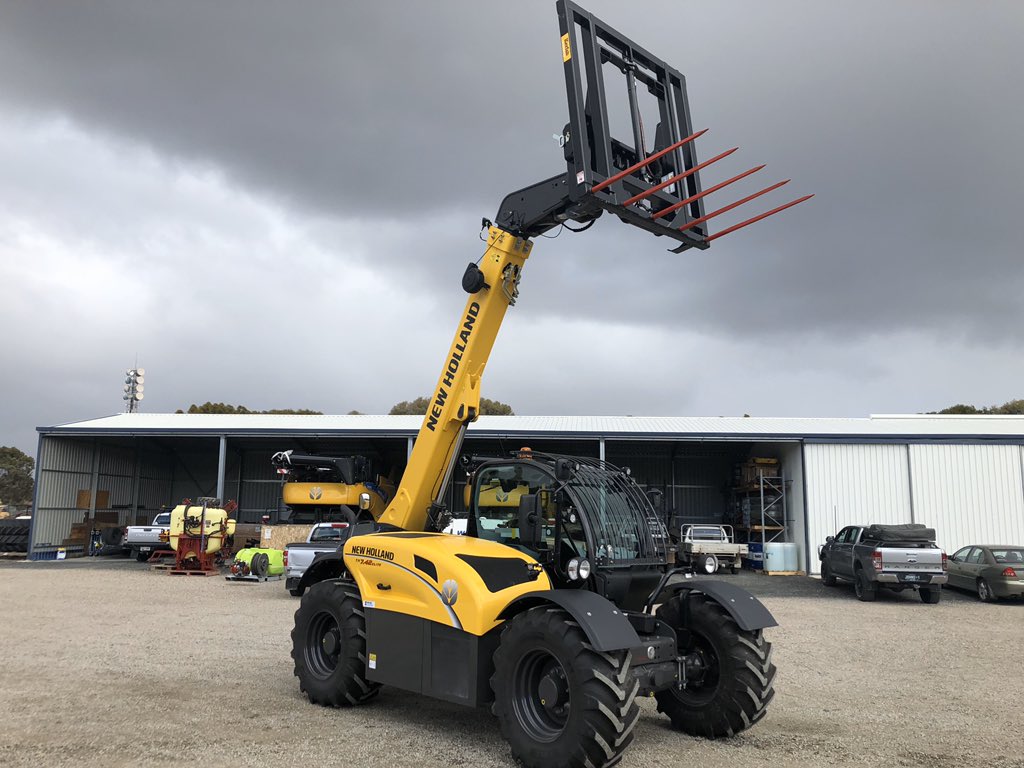 wise_farm's tweet photo. We recently delivered our first @NewHolland TH Series Telehandler complete with Kerfab attachments 

With deliveries to do over the next few weeks watch this space for more New Holland material https://t.co/HK4QmILEE0