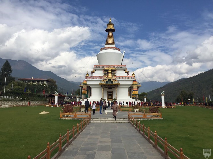 gtramblers's tweet photo. 'Peace comes from within. 
Do not seek it without.' ~ Buddha

#grandtrunkramblers #gtr #togetherweventure #thimphu #nationalmemorial #bhutan #bhutandiaries #journeyofpeace #travellers #landofseekers #tbt #shotoniphone #journal #travelblogger https://t.co/XlkH1VFSzW