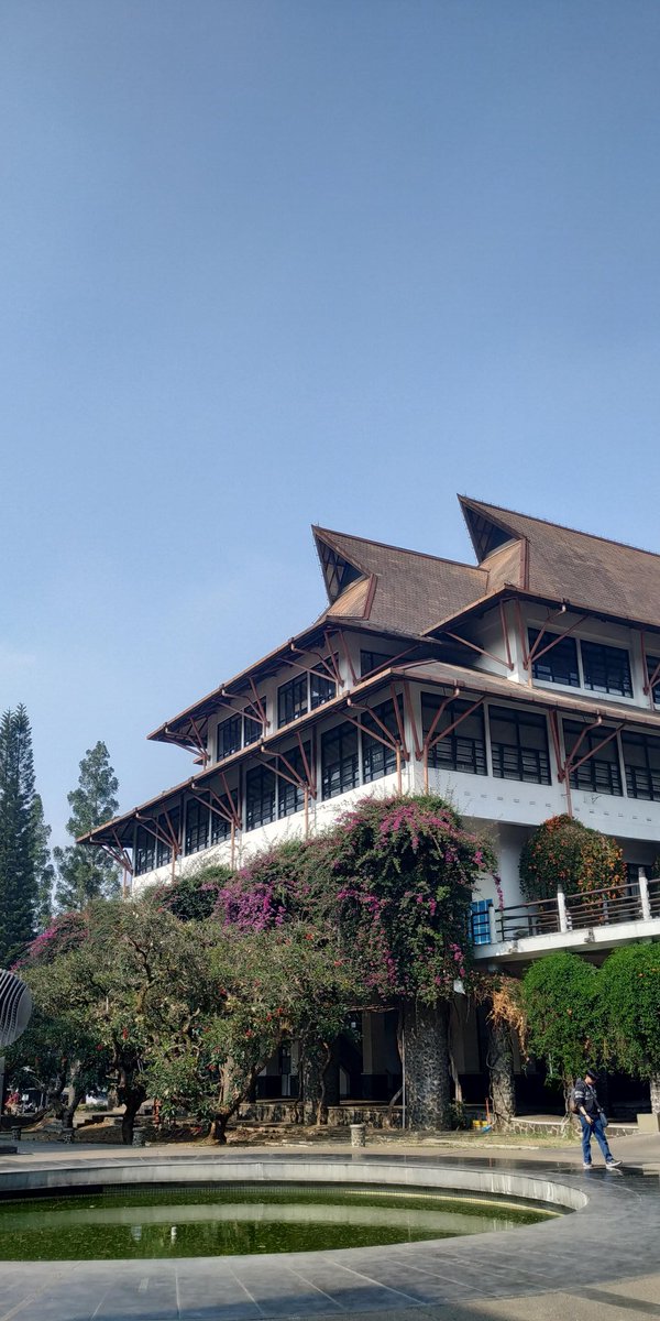 hasbiahmad_'s tweet photo. Barangkali kangen itebek. https://t.co/1AWzF7jm8b