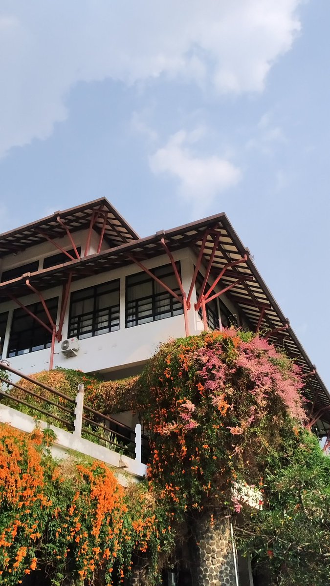 hasbiahmad_'s tweet photo. Barangkali kangen itebek. https://t.co/1AWzF7jm8b