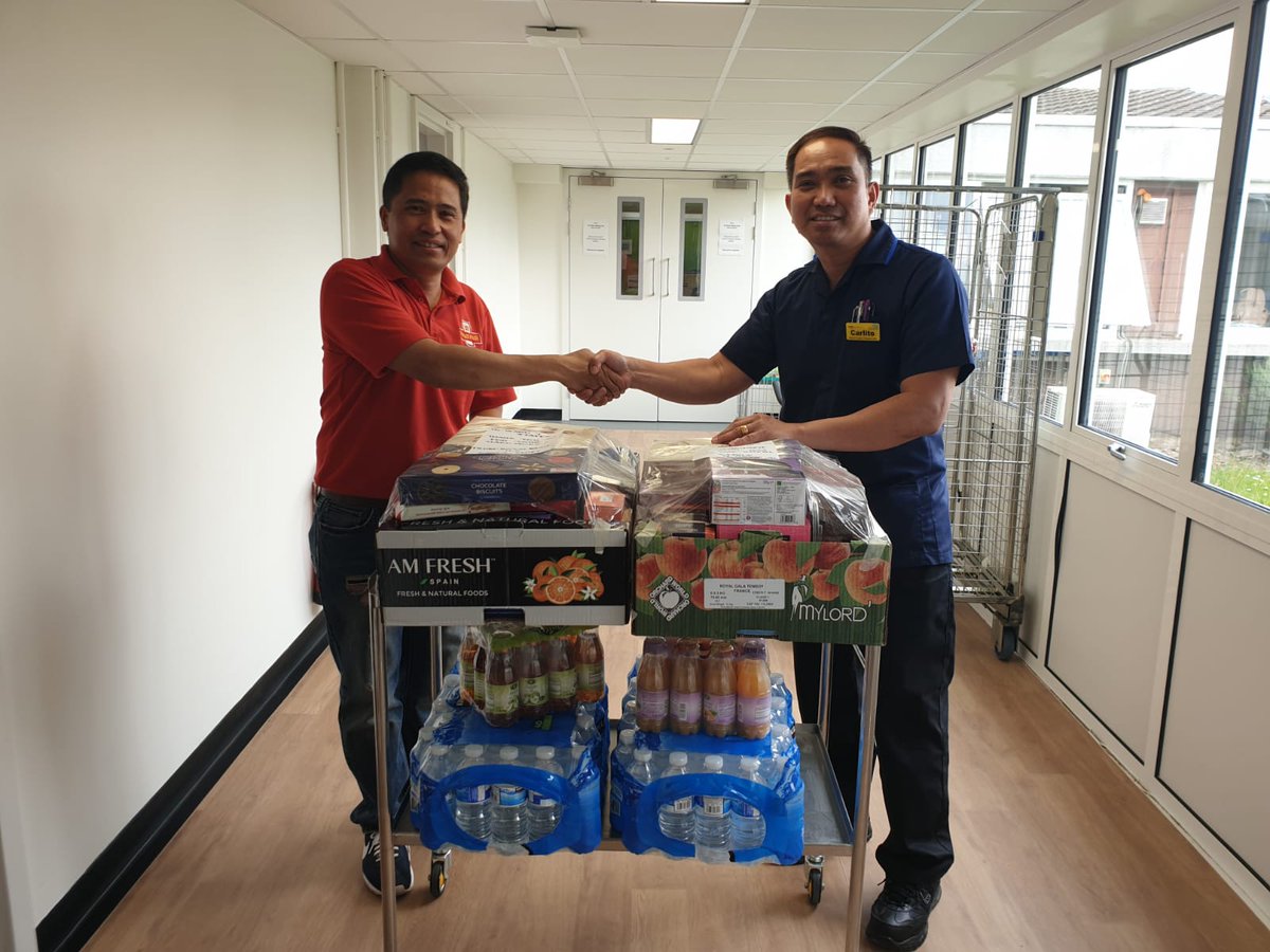 Thank you to Royal Mail slough for all these goodies! Special thanks to Cedric! <a href="/FHealthCharity/">Frimley Health Charity 💙</a> <a href="/FHMedicalMatron/">FHFT Wexham Park Matrons</a> <a href="/FHFT_wellbeing/">Frimley Health's Wellbeing & Equality Teams</a> <a href="/NeilDardisFHFT/">Neil</a> <a href="/d03182/">Dee Carter</a> <a href="/FrimleyHealth/">Frimley Health NHS Foundation Trust 💙</a> <a href="/HeidiBa02240709/">Heidi Barber</a> <a href="/Kayleigh/">kayleigh</a> <a href="/elainecatu1/">elaine catu</a> <a href="/nav4879/">Navin Chandra 🫀</a> <a href="/LeilaMae_RN/">leila mae</a> <a href="/PatriciaRigunay/">Patricia Rigunay 💙</a> <a href="/tweetmphil/">Michael Phillips</a> <a href="/DrJoshuaChai/">Joshua Chai 🩺🫀🥼蔡天運醫生 🇭🇰🇲🇾🇬🇧</a>