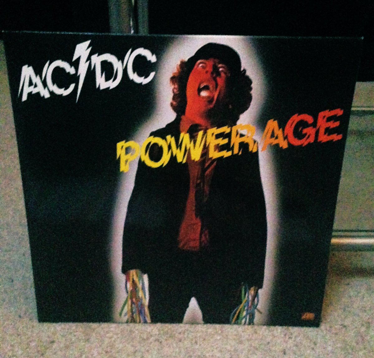 coldheartdman's tweet photo. HAPPY POWERAGE DAY EVERYONE - released #OnThisDay in 1978 #Powerage https://t.co/iZtnRdy0i2