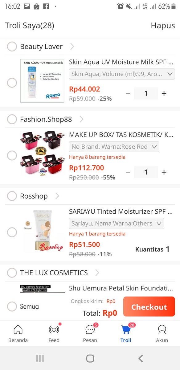 Dewitupix's tweet photo. Walaupun dirumah aja kulit harus tetap dirawat jangan sampai nggak pakek suscren hukumnya wajib. Berhubung persediaan mau habis aku mau beli ah langsung buka @LazadaID kebetulan ada diskon bulan ramadhan #BerkahAdaDiRumah https://t.co/J0cekFkcm0