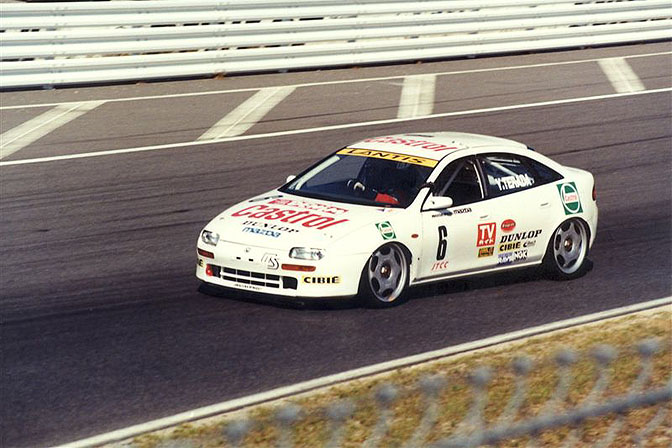 フジピー And it's a little known motorsport story that versions of the 323F