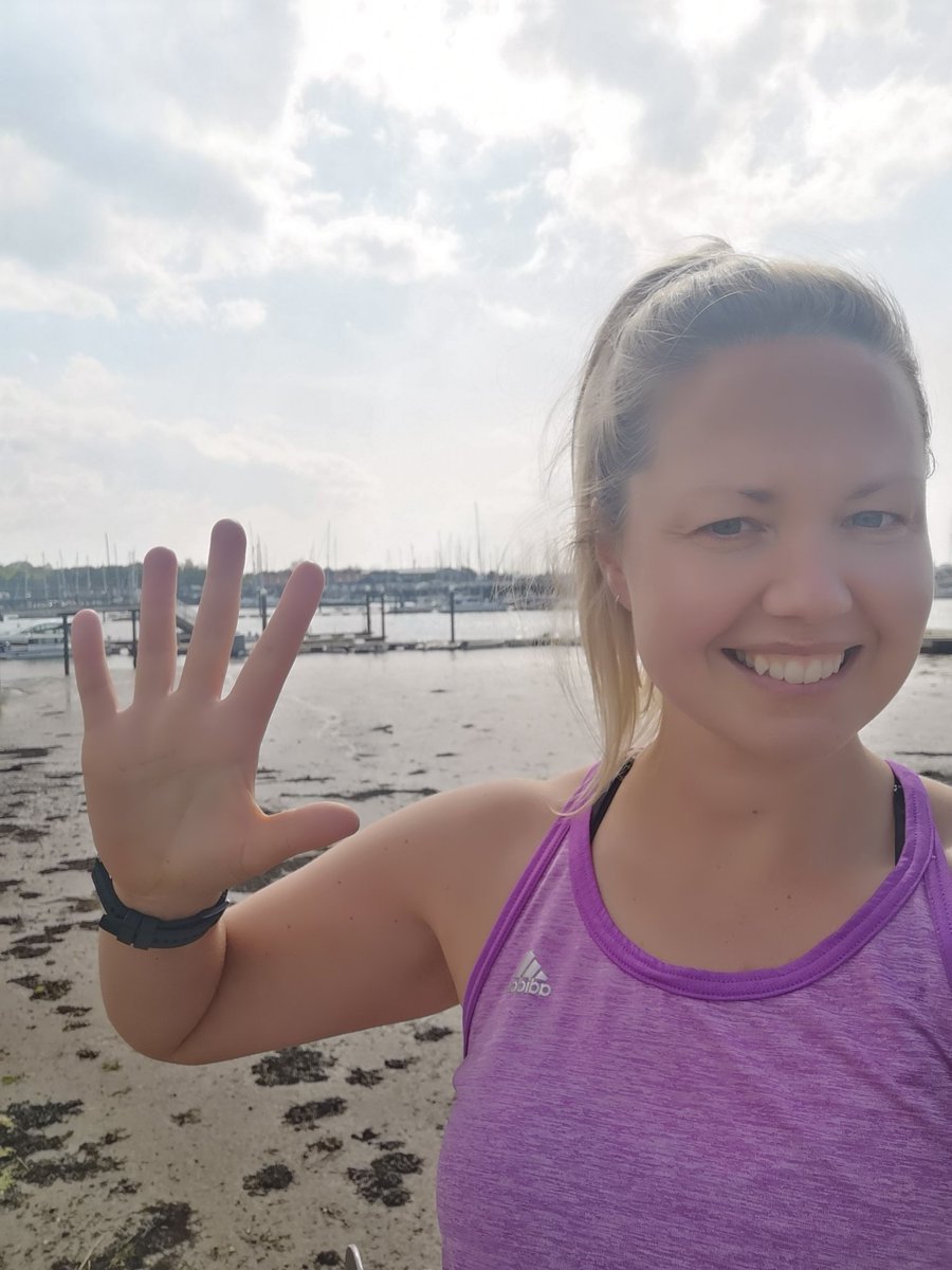 Jules_C_DT's tweet photo. 5km for NHS heroes 🏃‍♀️🌈🙌💪 #makemaymemorable @PioneerEduTrust @UCGSchool over to you:
- Jasmine 11W
- Nathan 11HA
- Maahi 11HE 
- Miss Stagg
- Saioviyan 11HE https://t.co/P42WZHgkDv