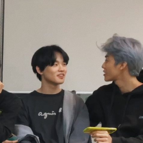 MINHY30NG's tweet photo. CHENLE IS THE SQUISHIEST BABY EVER PERIODT. 🥺👉👈 https://t.co/CZStgolyCj