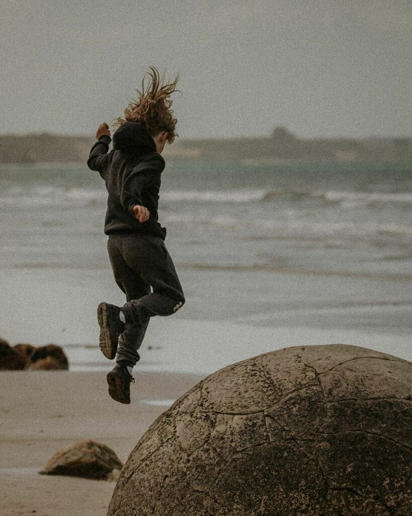 dgerl's tweet image. Moeraki Boulders III
⠀⠀⠀⠀⠀⠀⠀⠀⠀
#NgaiTahu #aotearoa #moerakiboulders #summernz #newzealand instagr.am/p/B_zOOwDDjNJ/