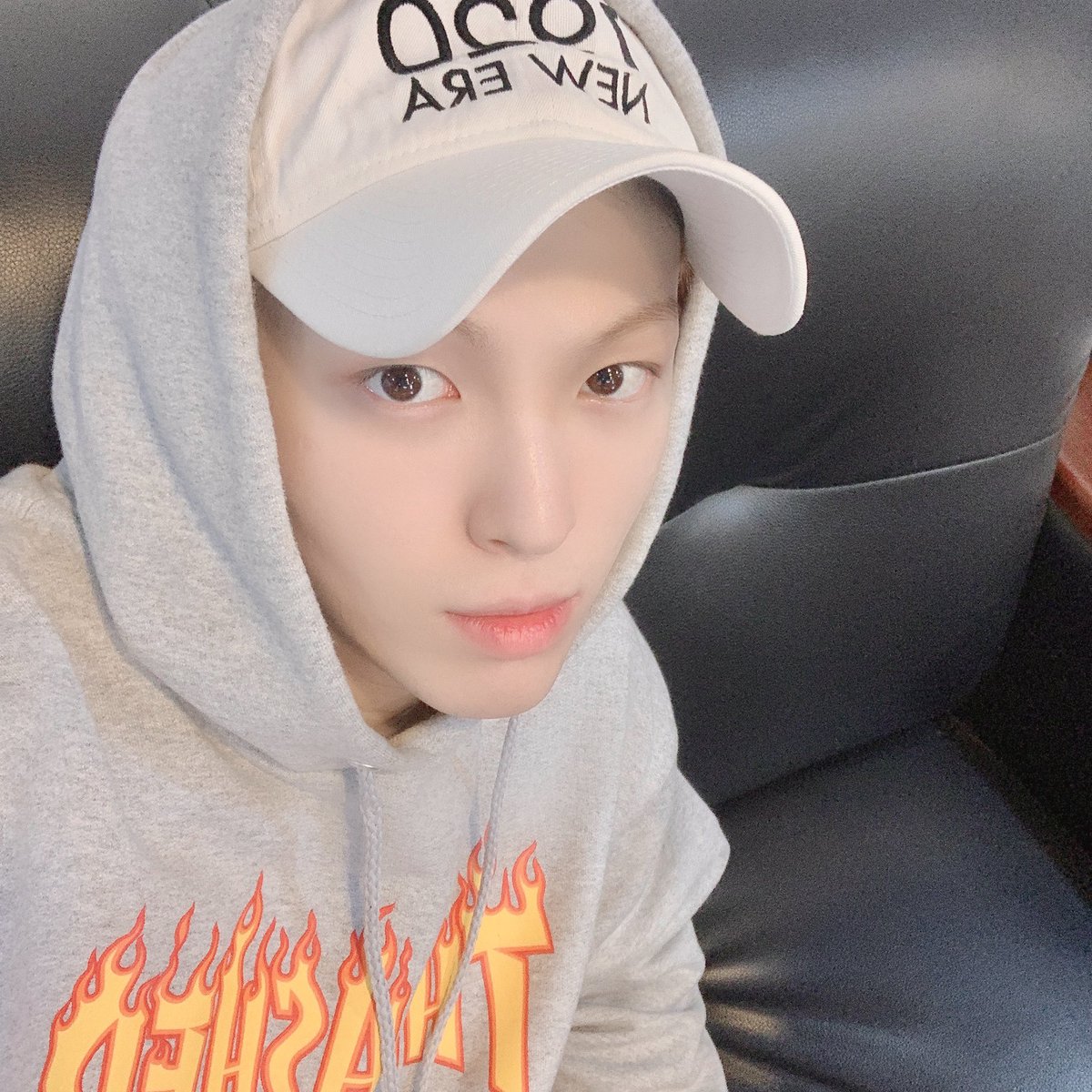 DKB_BRAVE's tweet photo. 열심희찬은 어린이날에도 연습 중🔥
HEECHAN is practicing on Children's Day🔥

#다크비 #DKB
#미안해엄마 #SorryMama
#희찬 #HEECHAN https://t.co/Yn1NgyAKC9