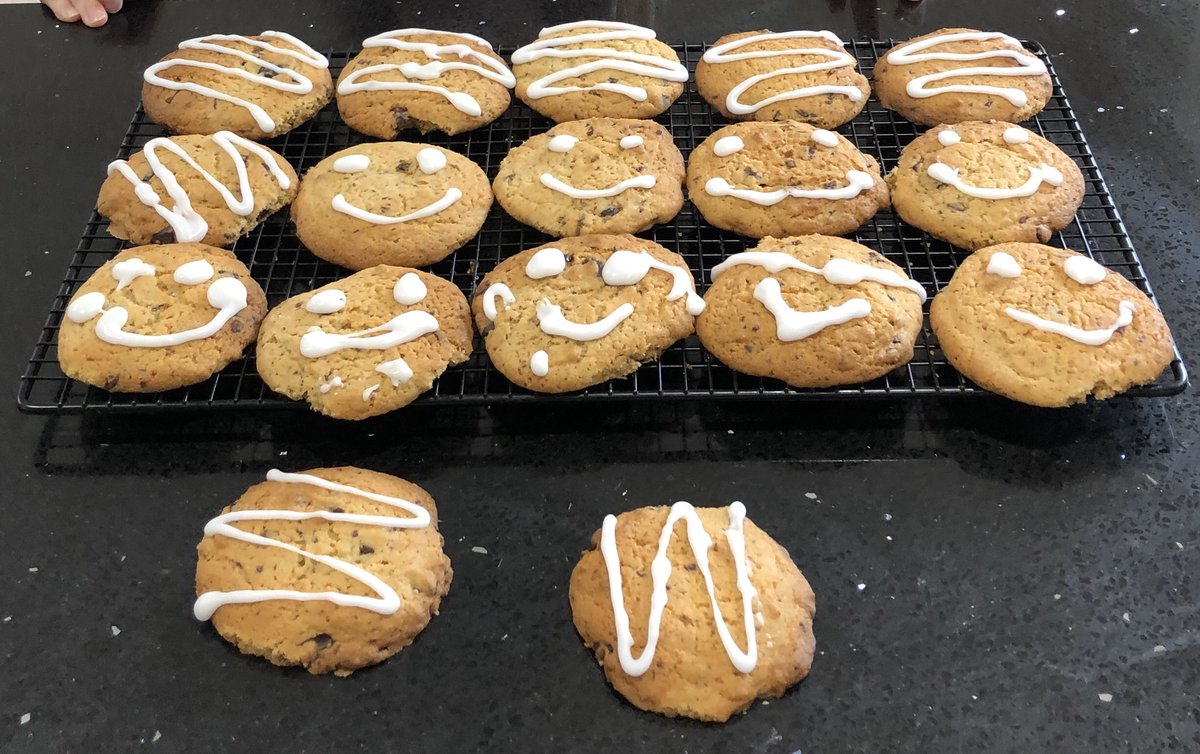 MrsBeardPE's tweet photo. @Year4Hempland Gooey choc chip cookies made for Phoebe B’s recipe challenge. https://t.co/iNjyYLgREl