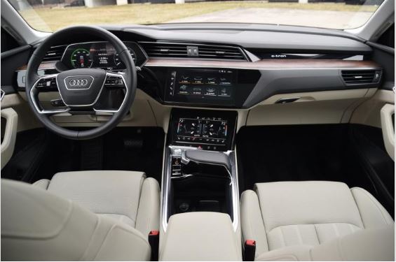 The Audi E-Tron, the first purely electric SUV car, has just been nominated by <a href="/WardsAuto/">WardsAuto</a> as one of the 10 best Auto Interiors. Antolin equips this model with instrument panel, door panels, ambient lighting and decorative films. bit.ly/2zRW001 #GrupoAntolin #Audi #etron