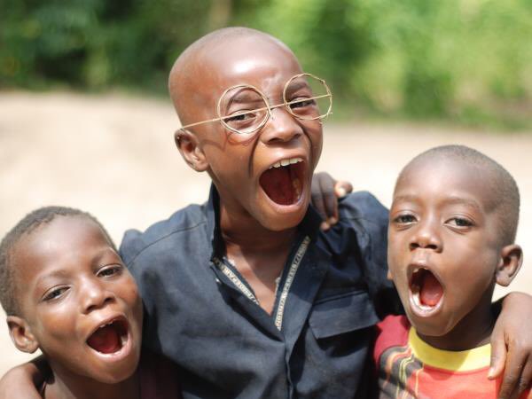 badmantunde's tweet photo. The Happiness on kids can never be underestimated. 
Yes they’re black and they’re happy!
We all deserve to be Happy 😃

#RefreshWithGossy #TuesdayMotivation #HappyBirthdayBishopSamzuga https://t.co/PefkeLaHJm