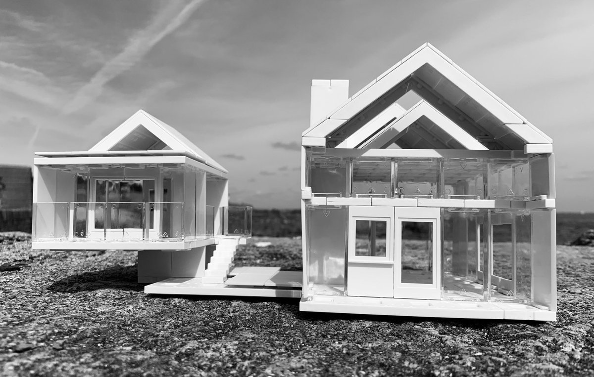 Arckitmodel's tweet photo. Thinking of your dream home by the sea? You can bring it to life in miniature with Arckit https://t.co/98eNbGVk3J #arckit #arckitmodel #architecturefromhome #beachhouse #dreamhome #buildwitharckit #playwitharckit #arckitstem #openendedplay https://t.co/etTTsQGABo