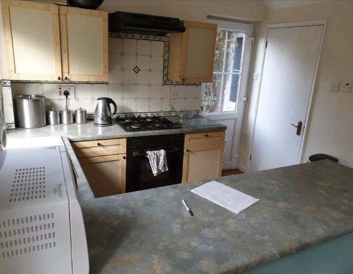cleaningcentra1's tweet photo. Before & After 😮
An impressive kitchen refit carried out by our maintenance team! Another happy client that can now enjoy a modern and spacious kitchen!
https://t.co/bkCKfl2uHY
All work was carried out before the Covid-19 outbreak.
#kitchenrefit #transformationtuesday https://t.co/vlJ1acmMdd