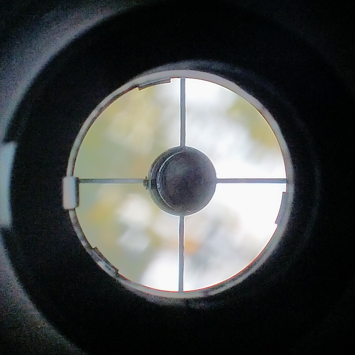 UKStarGeezer's tweet image. Just to add to this: home made #collimation cap and example images with without the cap.

Foil on the rear makes it so clear when collimating.

#Astronomy