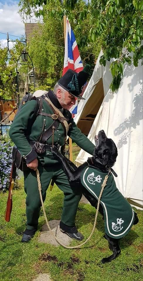 Another weekend gone, and another event missed for many of our members - so our 1st UK Brigade held a virtual one!

Here's members of the 2/95th, 2nd, and 32nd taking part in their isolation!

Photos by kind permission of the Brigade.

#rifles #redcoats #historywearsme