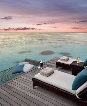WorldTourisms's tweet photo. The Maldives 🇲🇻 https://t.co/w0KR7dW4wU