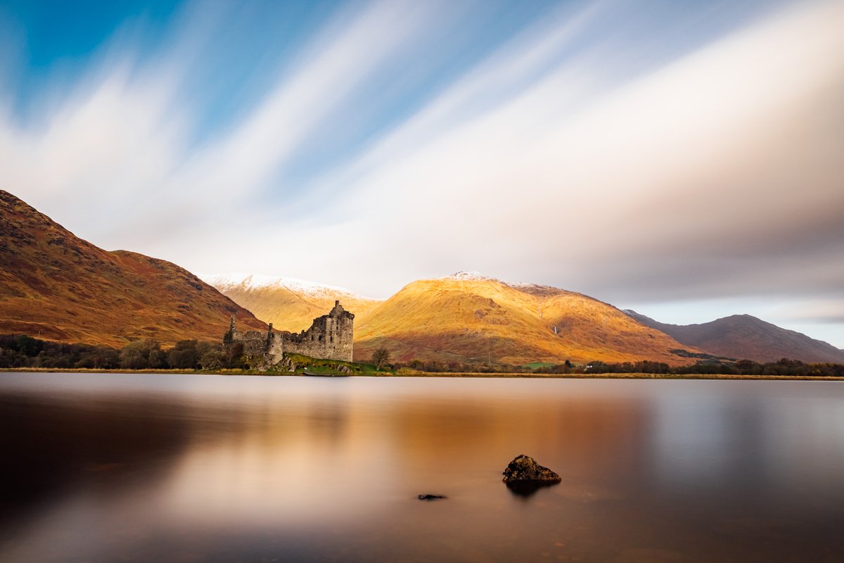 Scottvsphoto's tweet photo. Kilchurn Castle sitting in Loch Awe, Scotland (taken back in October). Looking forward to heading out for landscapes again, be it known places or searching for new locations!
Prints available on my website: https://t.co/q7ZUQ1SktI
#Scotland #landscapephotography #fujifilm #castle https://t.co/NDB6SuDD17