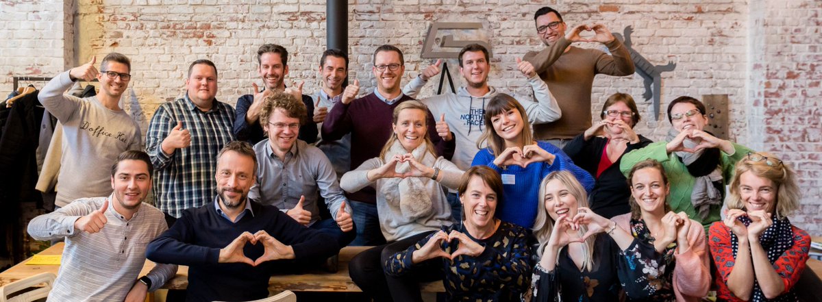 Toch wel straf, <a href="/VanHoeckeBE/">Van Hoecke</a>, een paar duizend telefoontjes doen naar klanten om te luisteren hoe het met hen gaat. #interview #waardecreeren #crisistips antenno.com/kennis-en-insp…