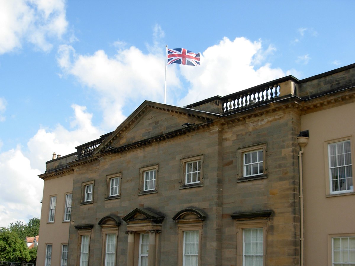 Bedale Hall tweet media