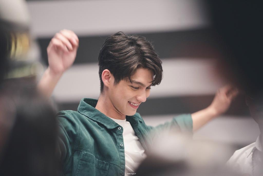 KAVYIIIII's tweet photo. หาเพื่อนหวีดค่าาา รีไว้แลกฟอลกันนะคะเดี๋ยวเราไล่ฟอลไปน้า 🥺 ปกติหวีดคนเดียวมันเหงามากๆเลย มาเมคเฟรนด์กันค่ะ💖  #100ฟลวforเทรนไบร์ทวิน https://t.co/nc4MaGLamb