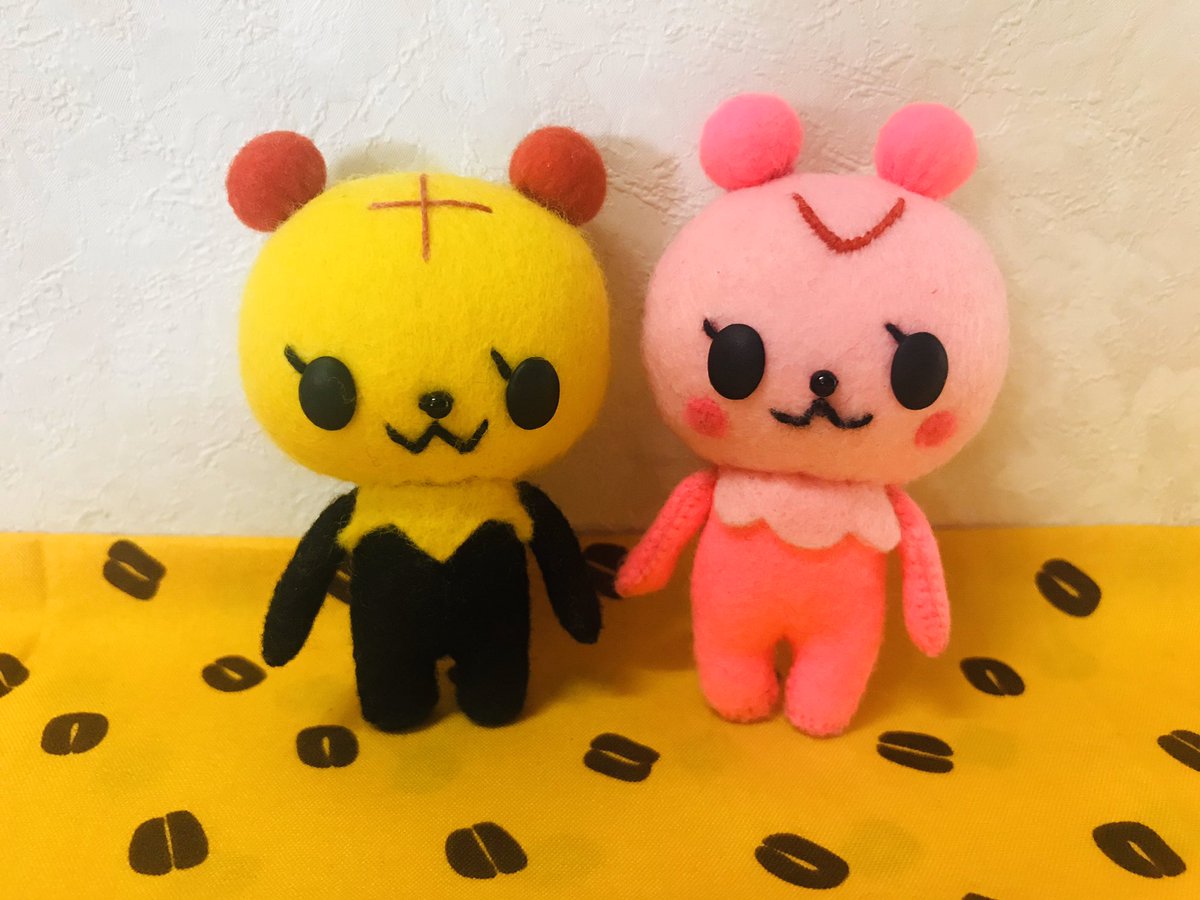 nachuchu_no_chu's tweet photo. 『kumarob』&『kumaropi』
ぬいぐるみは🐻🐻
Cafe @croscendo さまにて
6月に販売を予定しております。
美味しいコーヒーやパンを
テイクアウトする際に ご覧いただけると嬉しいです。(*´ᵕ`*)🙇♂️
#cafe
#DEVILROBOTS
#devilmix
#kumarob
#kumaropi https://t.co/RhI5ZPFl4P