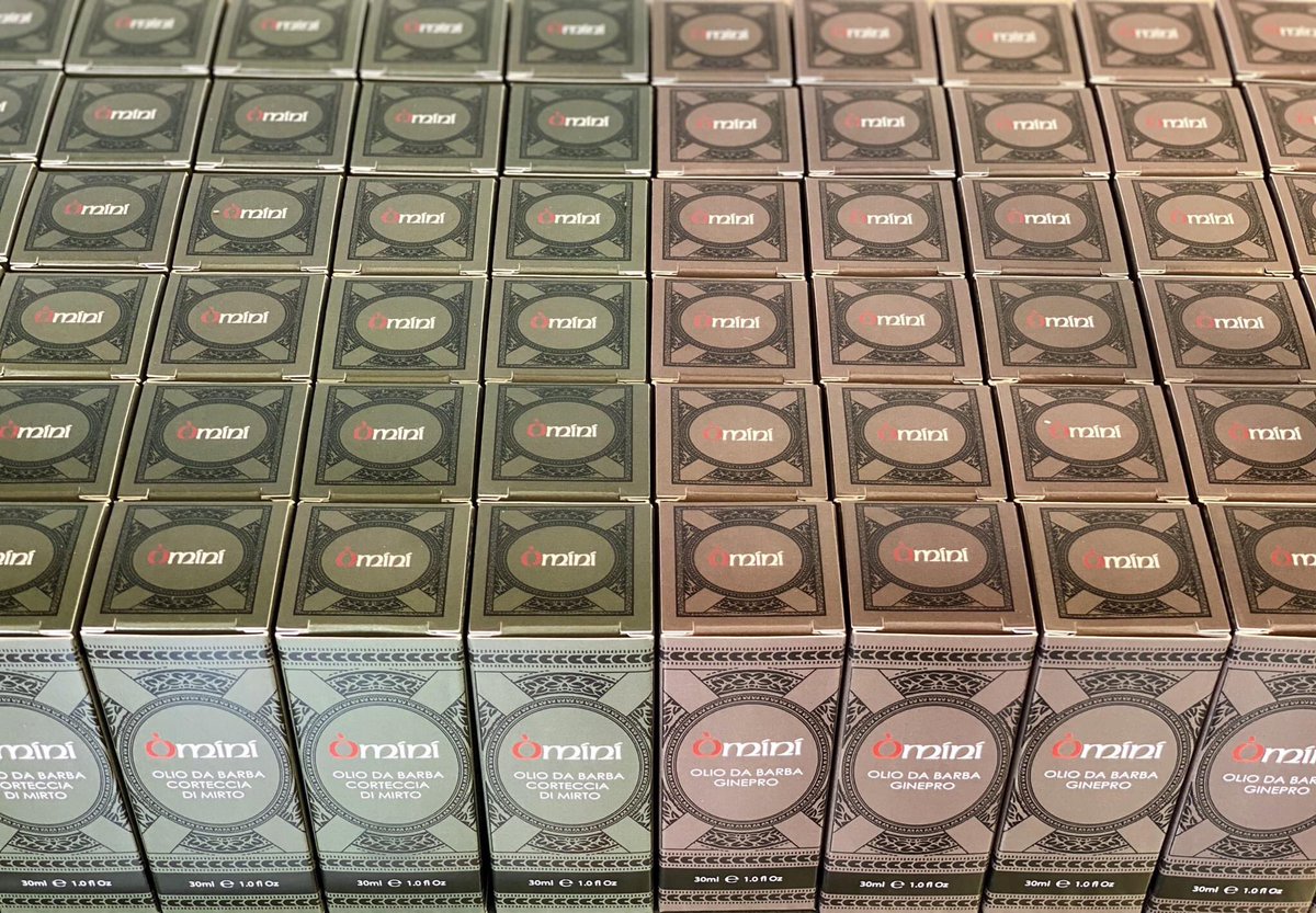 Un esercito di oli da barba pronti per essere spediti! 🚀 

Buy natural, buy local 🌿

SUPPORT MADE IN SARDINIA