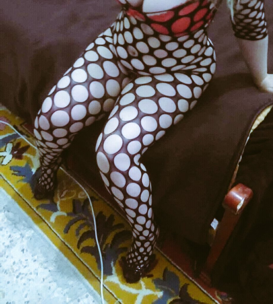 Yamur19301833's tweet photo. #mersin #mersinescort #mersinesc #escortmersin #mersinseks #mersinmasaj #mersinmarina #mersinforum #mersincarsi #pozcu #mersinlivaotel #dlvanmersin #mersingoldenking #mersinoteli #sahilmartiotel #mersinsondakika #mersinhavadurumu 
💕💕 05071394593 💕💕 https://t.co/TBGmbCKfB9
