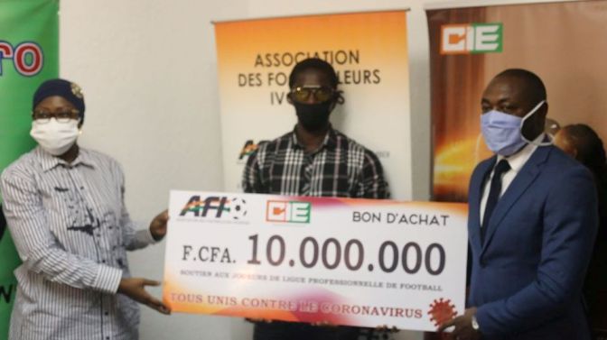 AFI_CI's tweet photo. @AFI_FIFPro et la @CIE volent au secours des footballeurs ivoiriens⚽️🇨🇮👏💪 face au #Coronavirus⏬⏬
https://t.co/Gp3k6xIa8z
@Domoraud_17 @arudin26 @didierdrogba @KoloToure28 @FIFProAfrica @FIFPro 
 
#stopcoronavirus https://t.co/icsjDWF2Pk