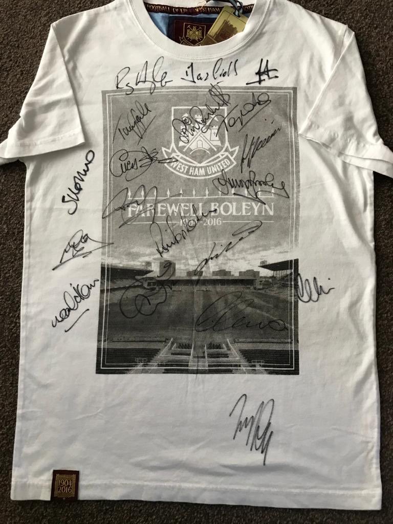 🚨AUCTION🚨

‘Farewell Boleyn’ BNWT t-shirt signed by 19

Sir Trev/Walford/Dickens/Pike/Houghton/Gale/Dev/Brady/P Robson/C Cole/Cross/Parkes/TC/Ludo/Lomas/Dicks/Collison/Ayris/McAvennie

£50 start, closes 8pm Friday. 25% to <a href="/ProstateUK/">Prostate Cancer UK</a> &amp; 25% to <a href="/thecryolounge/">The Cryo-Lounge</a> 

DM/tweet to bid ⚒